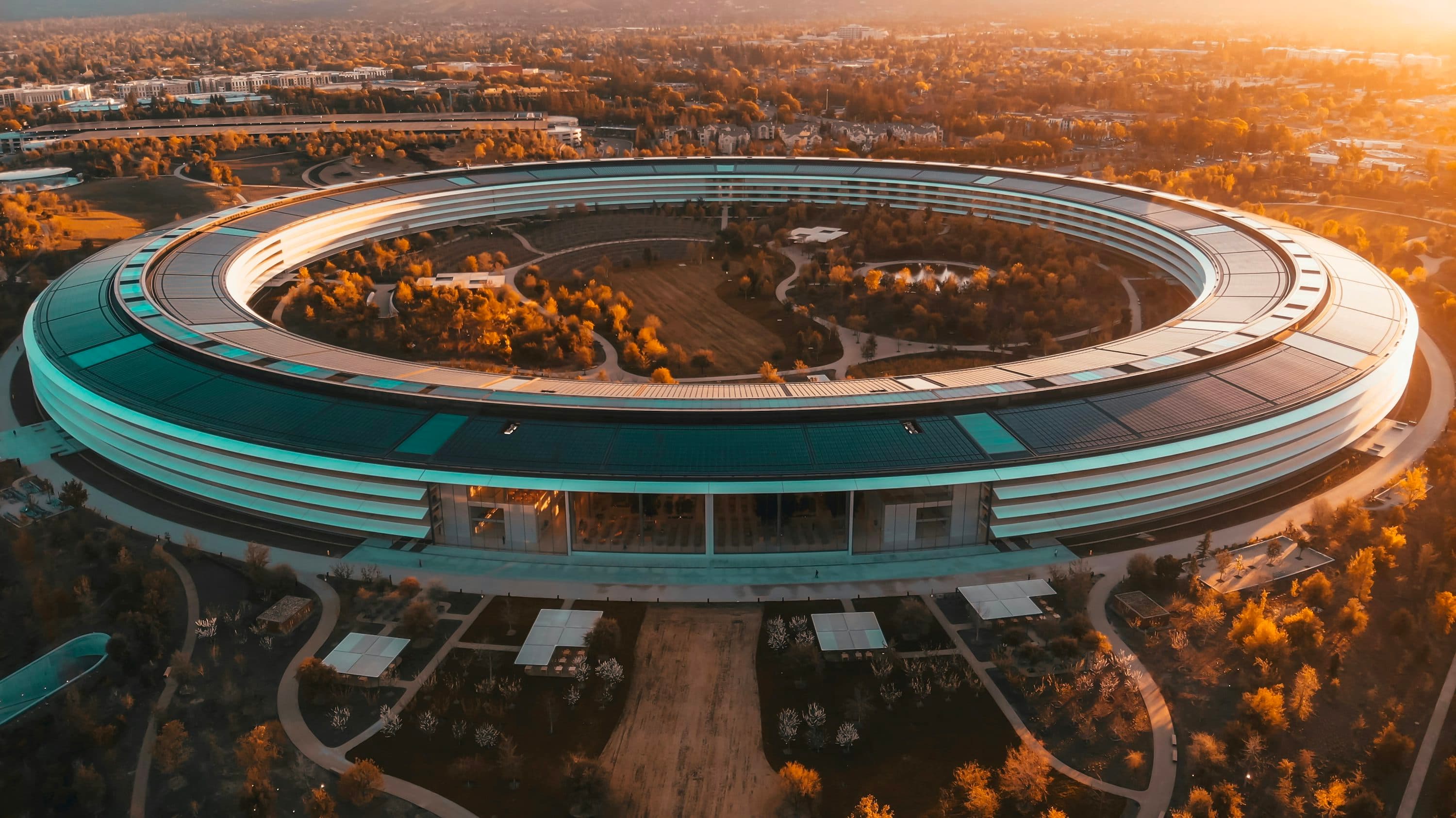Apple Patches Critical Security Flaw Linked to 'Extremely Sophisticated' Attack